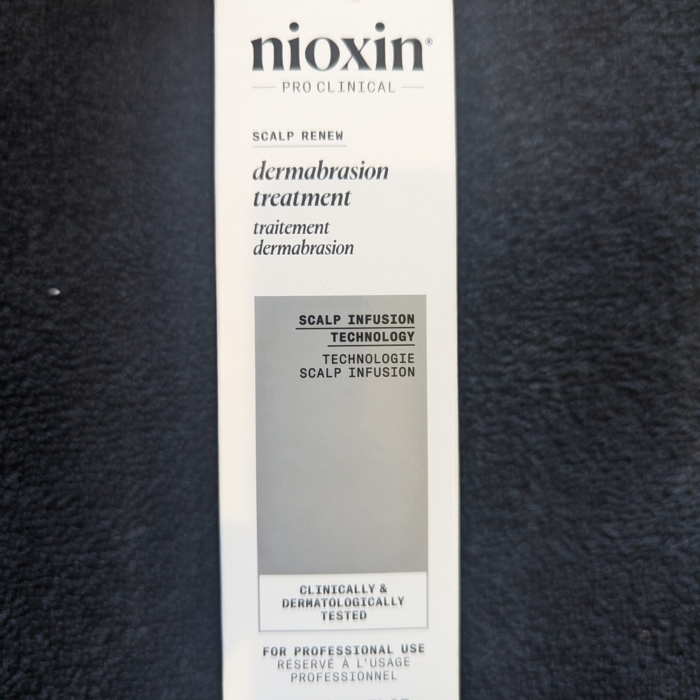 Nioxin Scalp Renew Dermabrasion Treatment